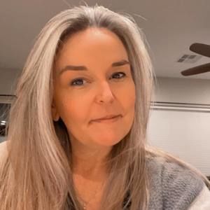 Meet your Posher, Deanna